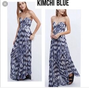 Urban Outfitter Kimchi Blue Daydream Pleated Maxi Dress Sweetheart Neckline Sz 6